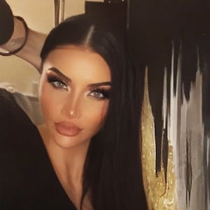 Meet your Posher, Zecret